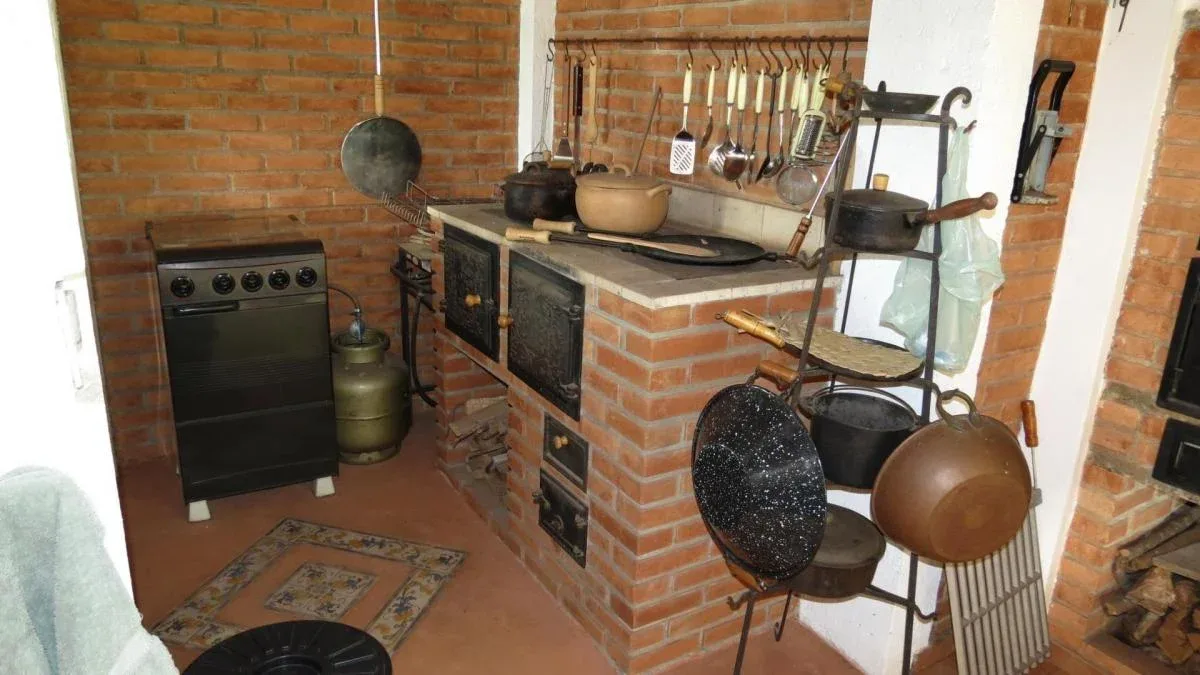 Chácara no Cond. Santa Helena - Castelo Branco km 42, a menos de 40 km de SP