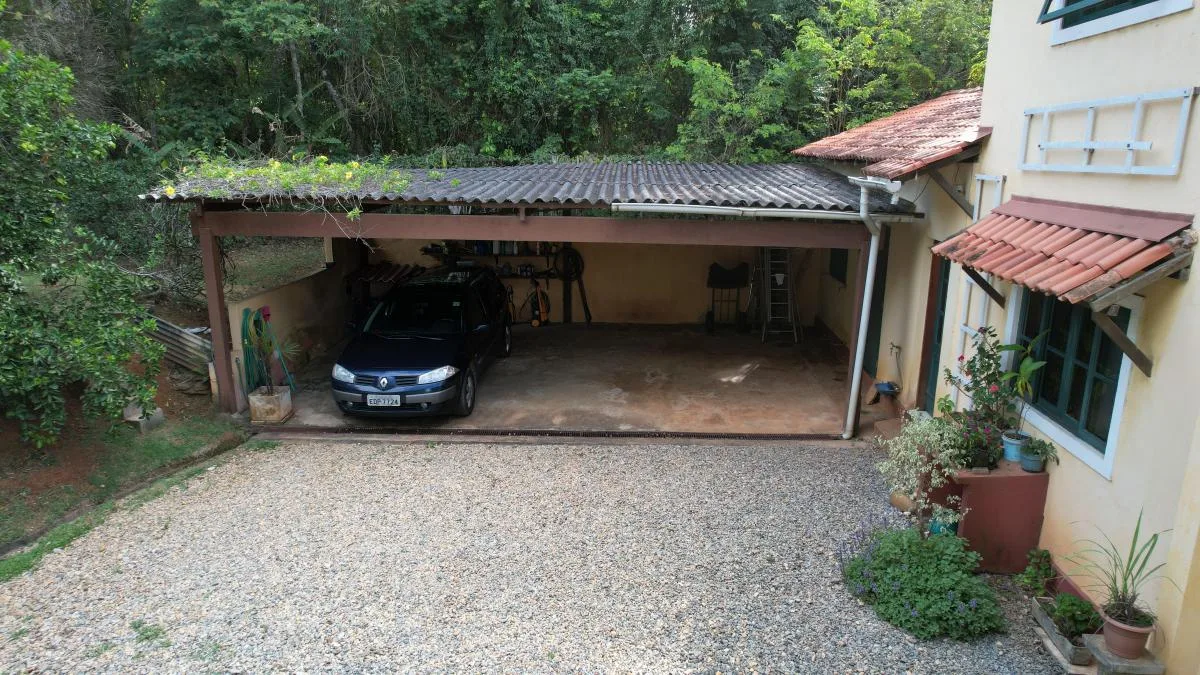 Chácara no Cond. Santa Helena - Castelo Branco km 42, a menos de 40 km de SP