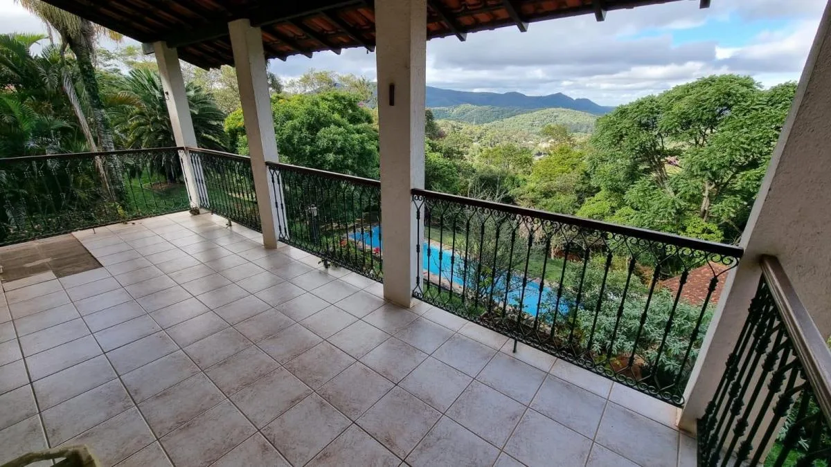 Chácara no Cond. Santa Helena - Castelo Branco km 42, a menos de 40 km de SP