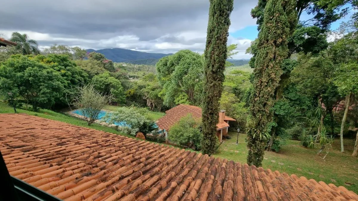 Chácara no Cond. Santa Helena - Castelo Branco km 42, a menos de 40 km de SP