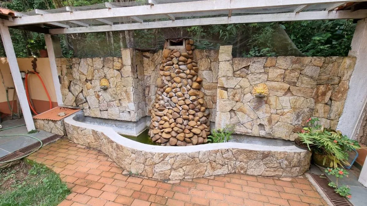 Chácara no Cond. Santa Helena - Castelo Branco km 42, a menos de 40 km de SP