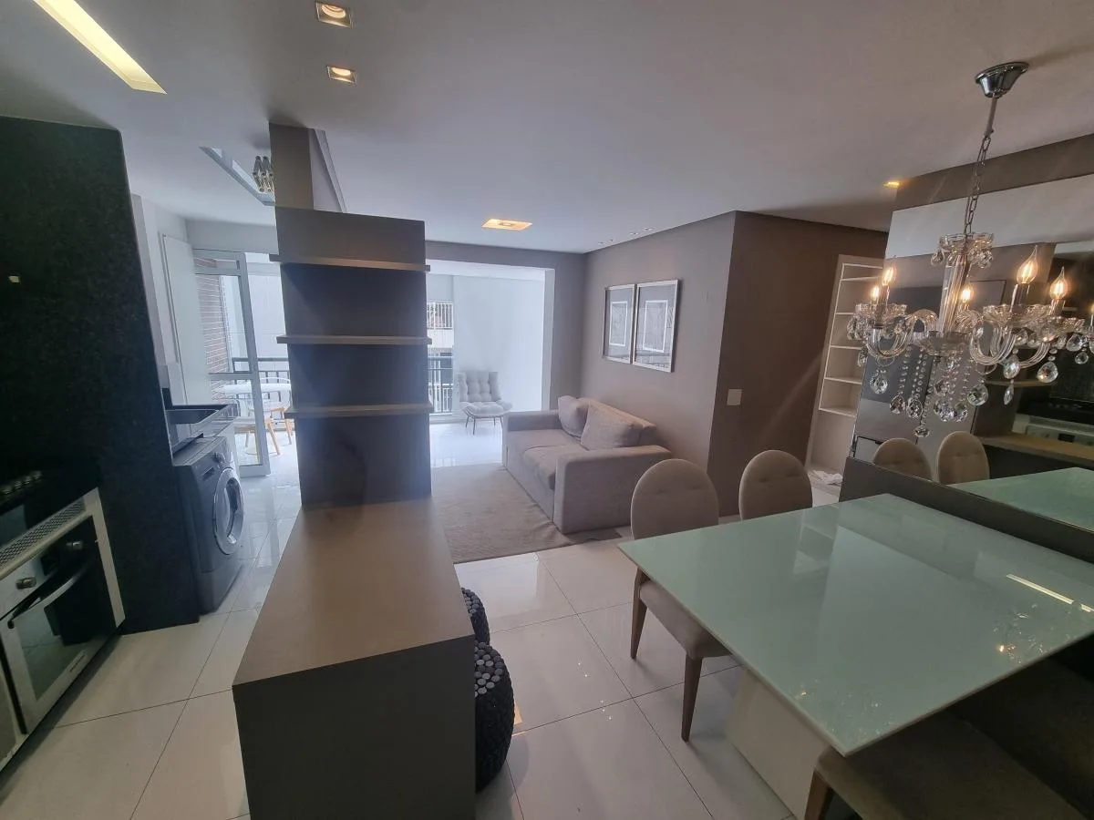 Apartamento mobiliado à venda na Rua Maestro Cardim no Condomínio SP4U