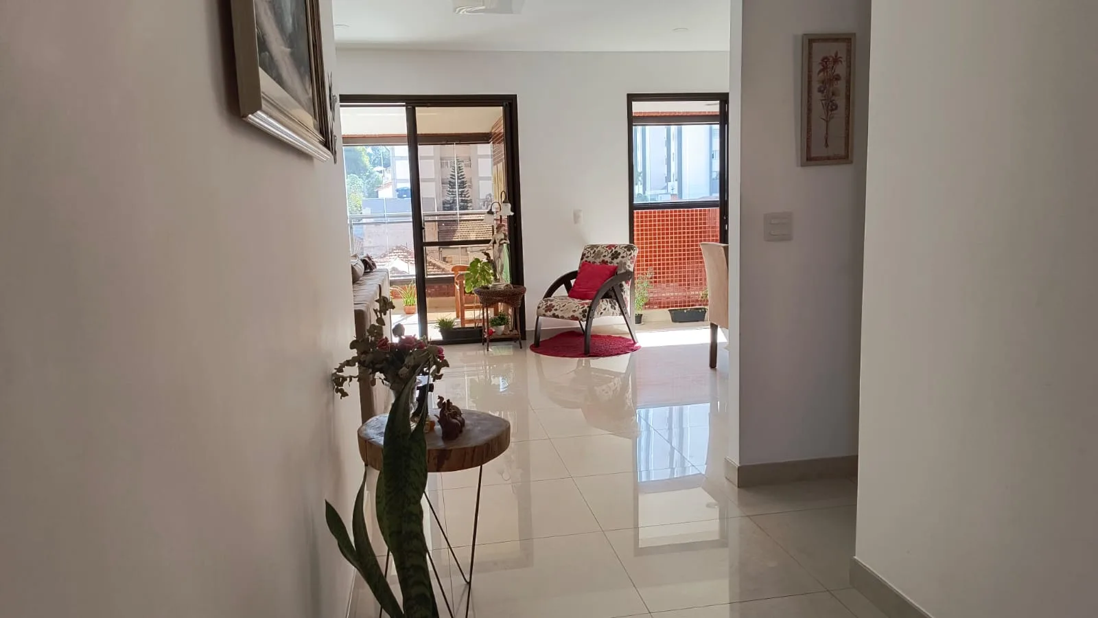 Apartamento de Alto Padrão com 208 m², 4 Suítes e 4 Vagas na Vila Mariana – São Paulo